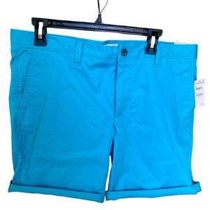 Women’s Teal blue Nordstrom Open Edit Unisex Stretch skinny fit shorts.